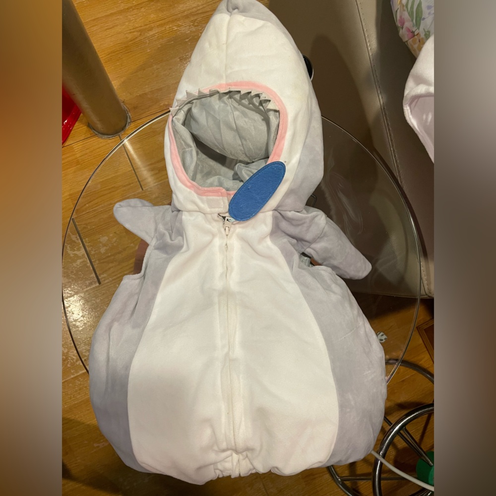 Baby 12 month Shark costume / almost NEW / used for couple of hours